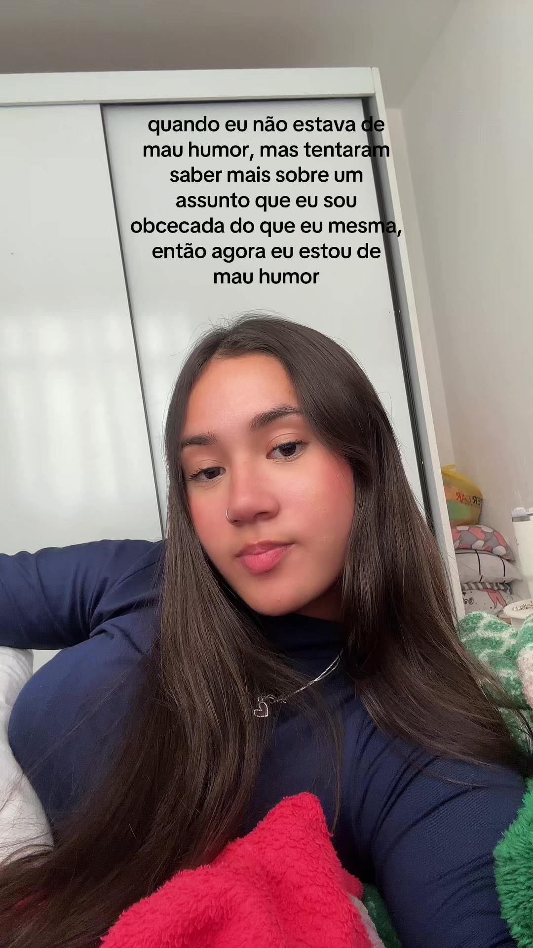 @Júlia secreta🕵️♂️