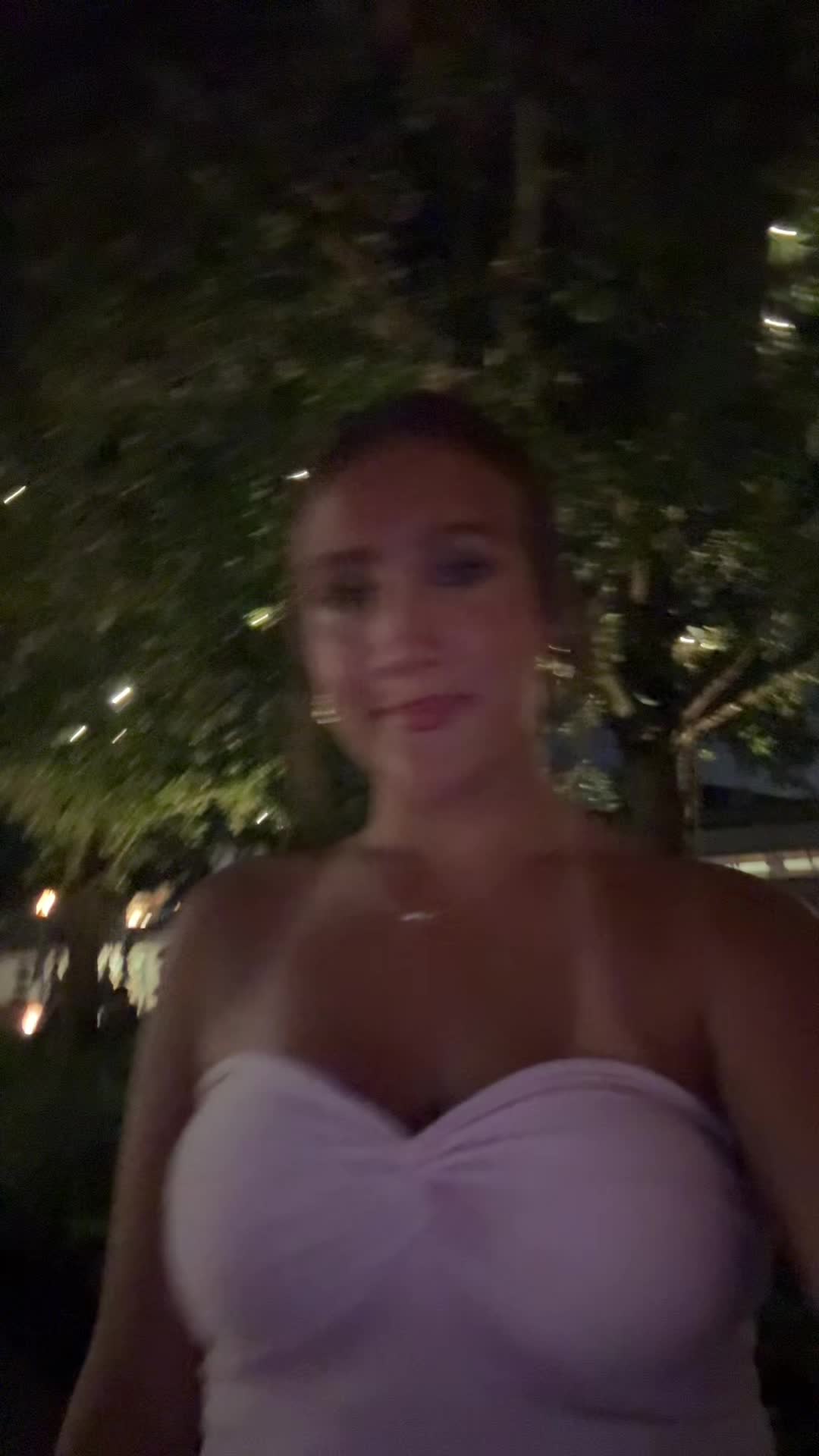 @annalyn