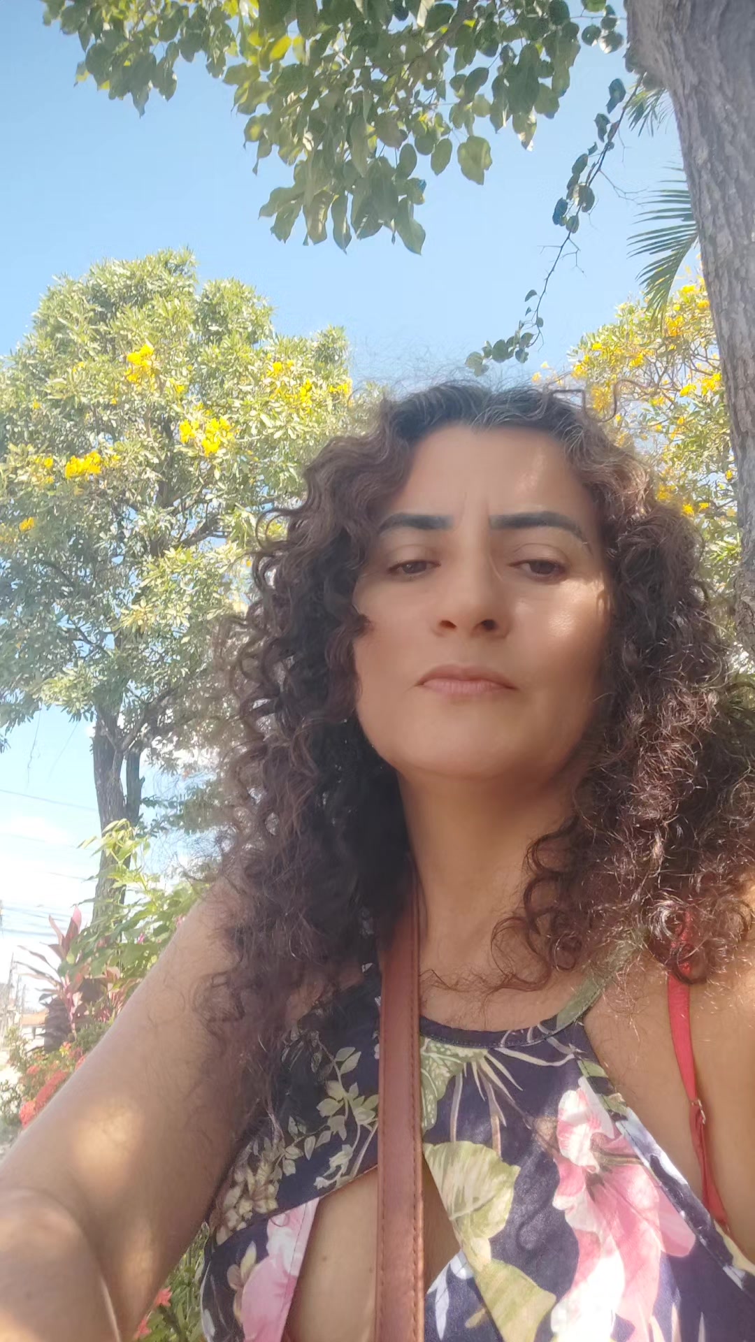 @~val&eacute;ria TOP