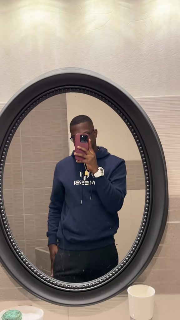 @Mr._boyo