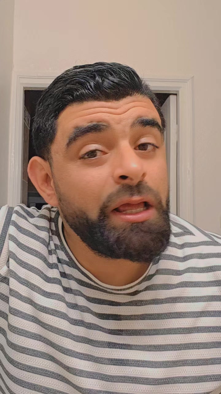 @أيمن بازيد