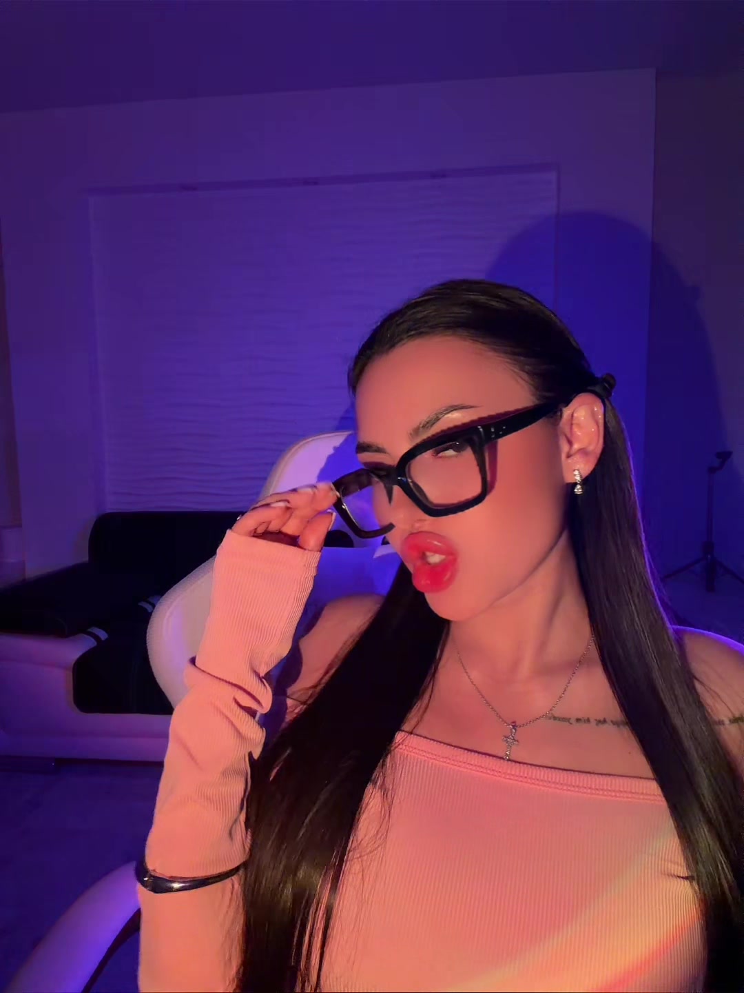 @IIIISSHHAA