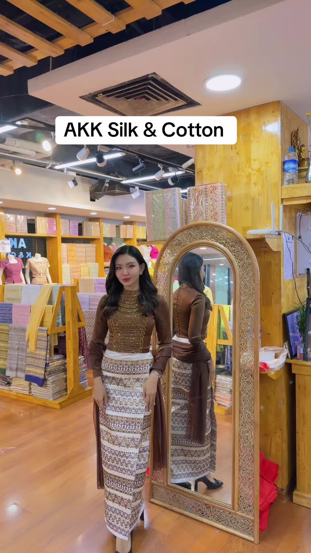 @Akk Silk (official account)