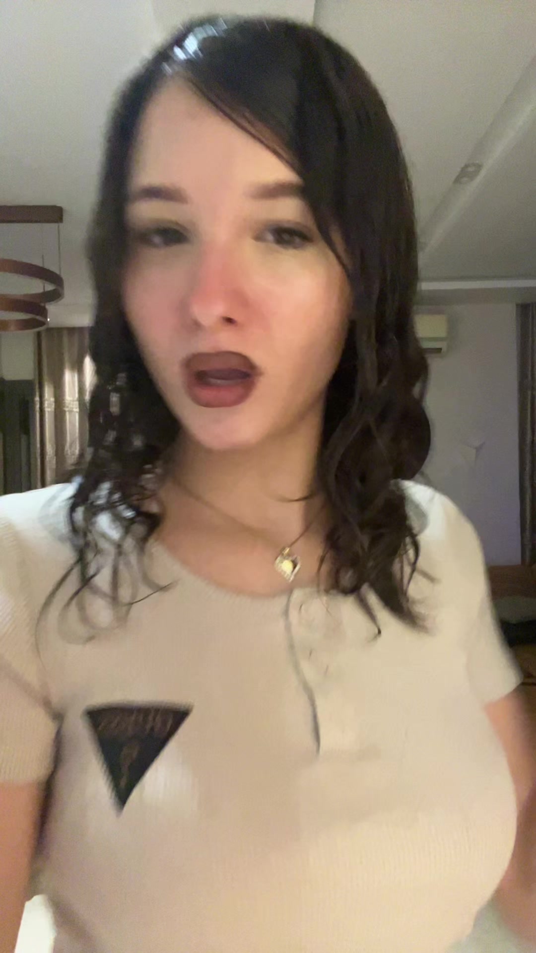 @👸🏼
