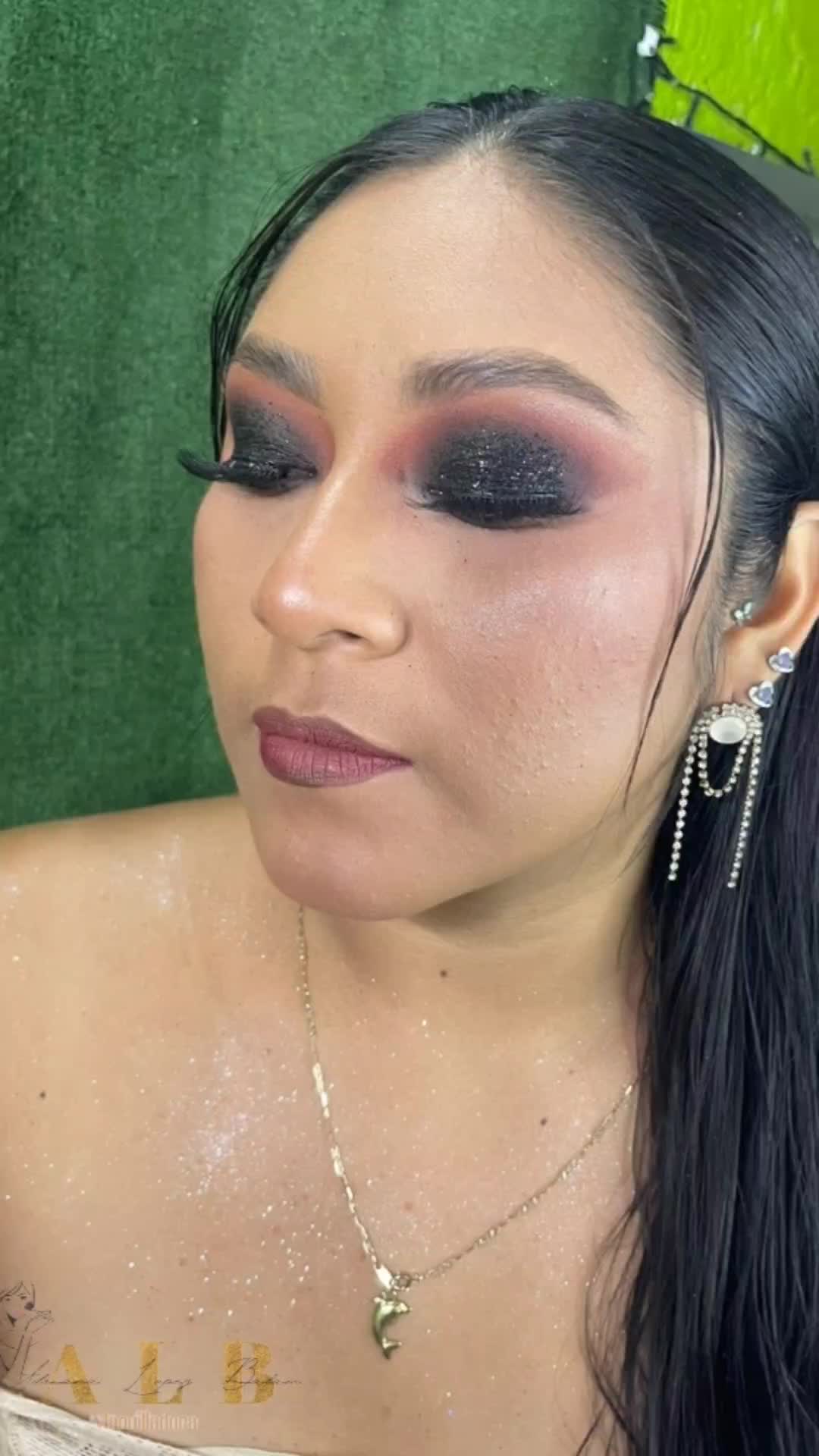 @Adriana L.B Makeup