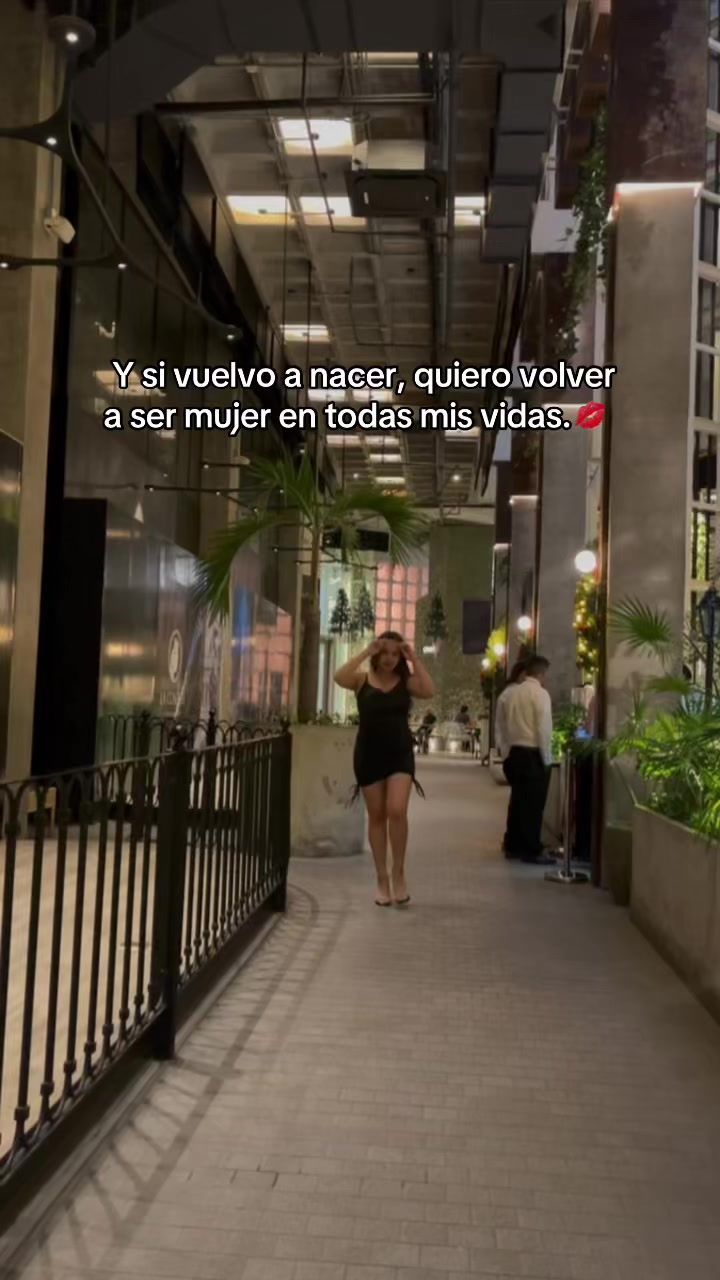 @carito🦋