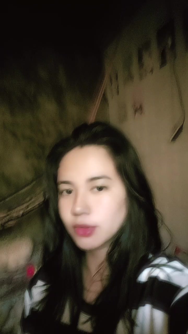 @A L E X I S