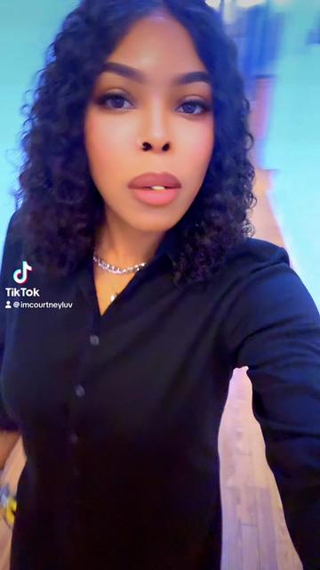 @imcourtneyluv 🌈♒️