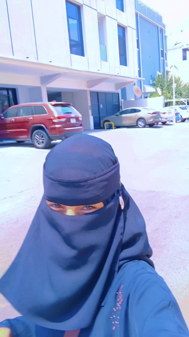 @M ነኝ ሲገፉኝ ወድቄ ለመቆም የሞከርኩ