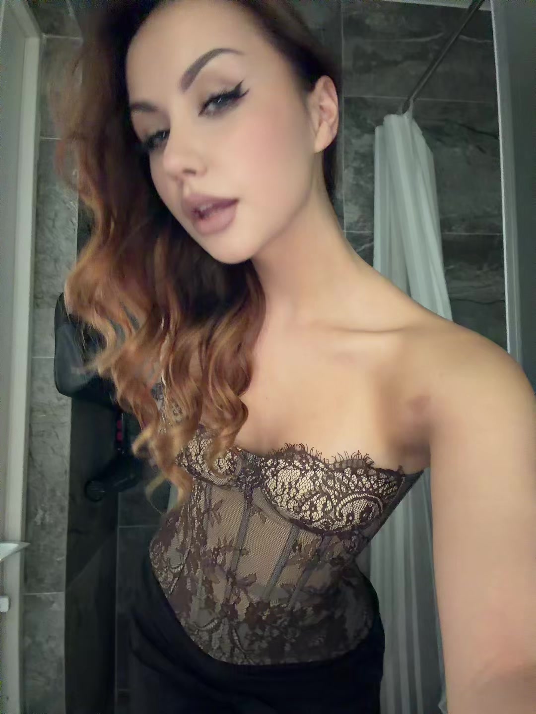 @Супер соник😘
