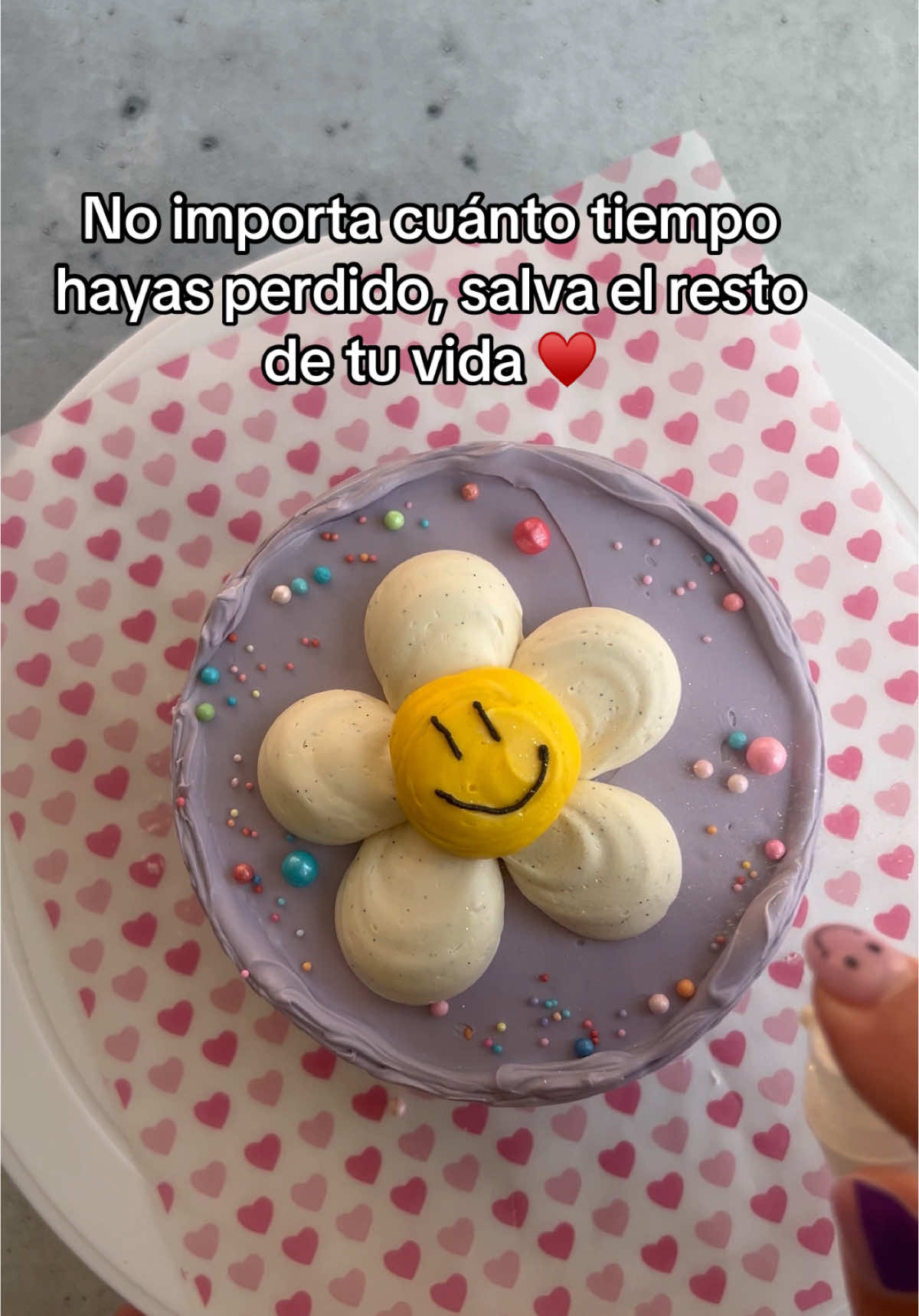 @LESLIE
