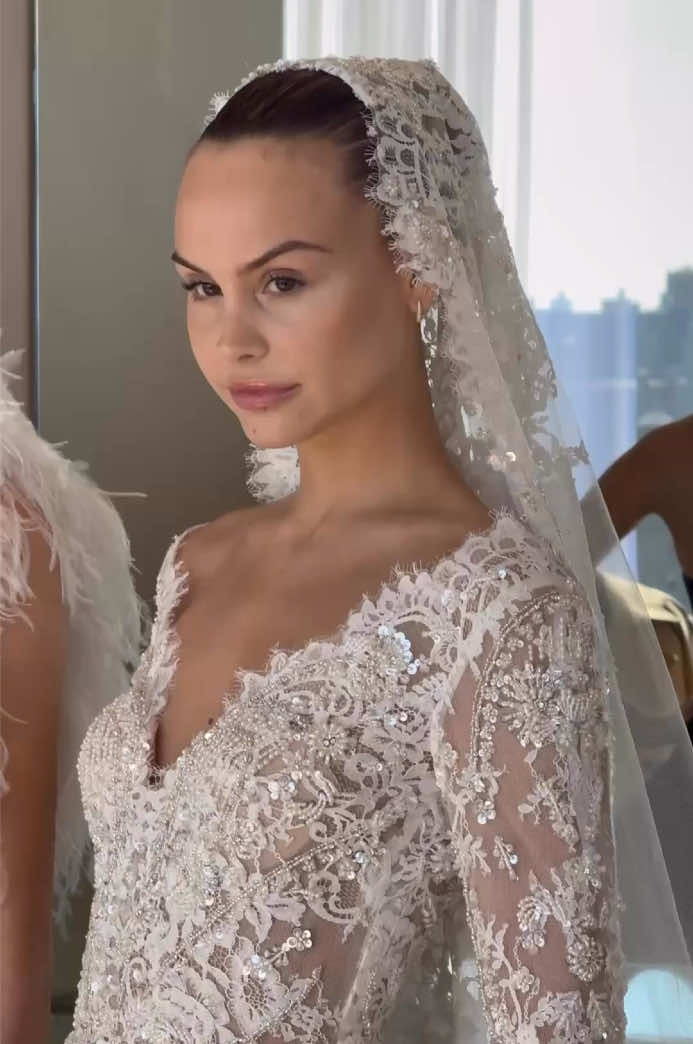 @Pavane Couture Bridal