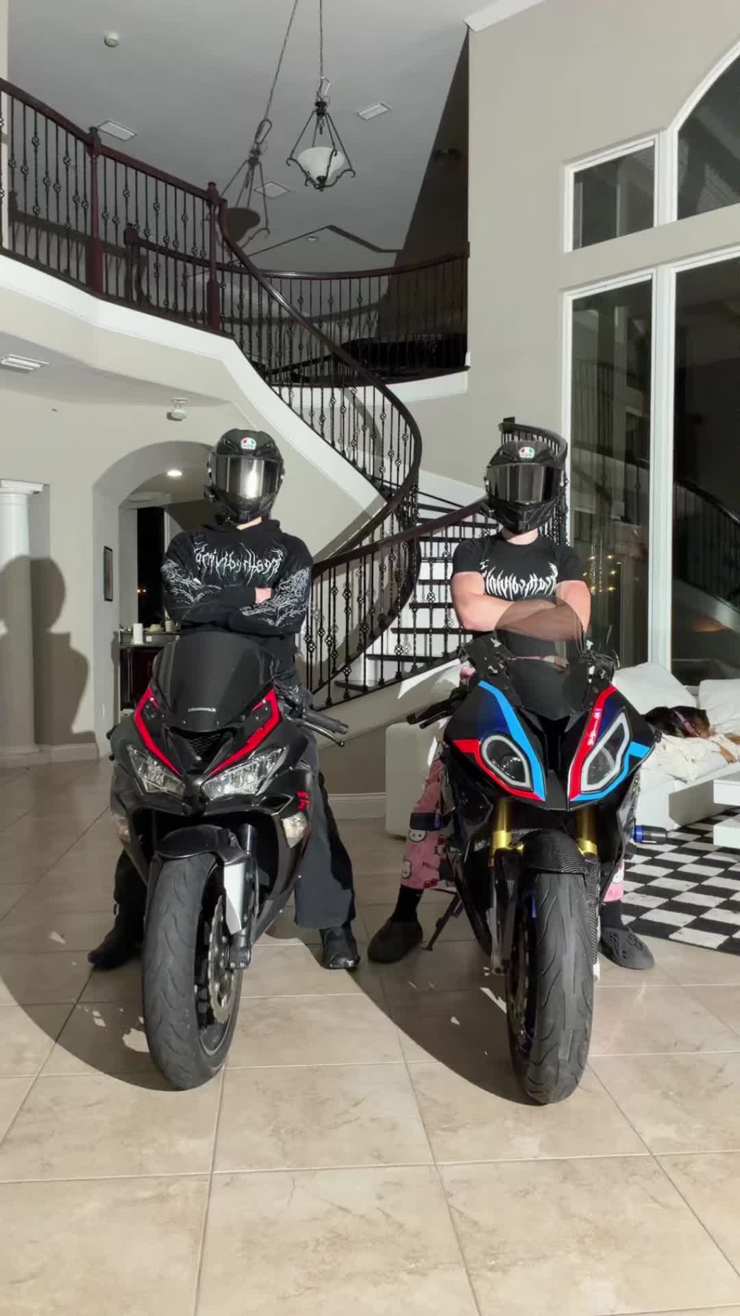 @MotoMoo