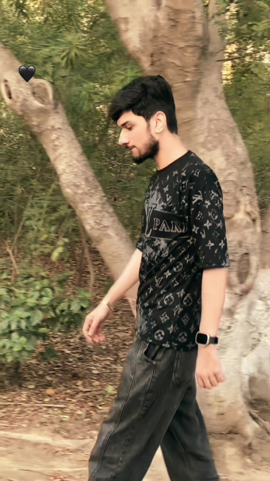 @ذیشان❤️