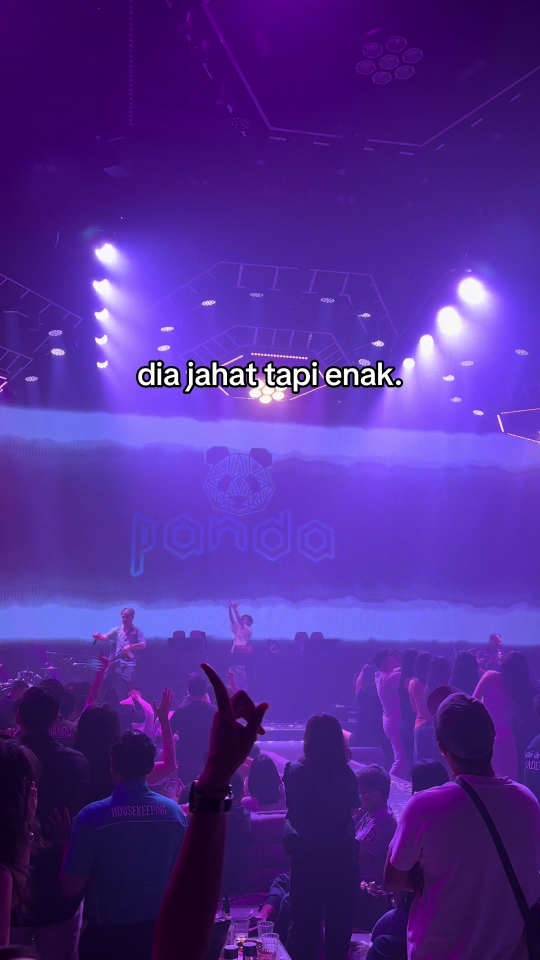 @arekarekWest.party