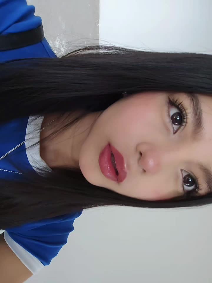 @Luna