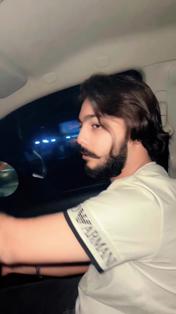 @M A🦁