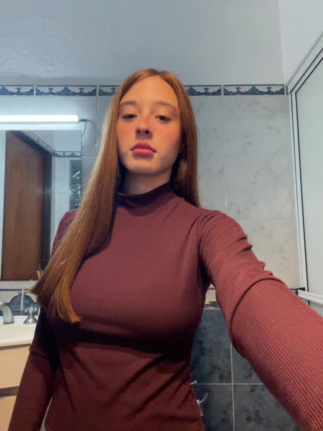 @d3lf1na