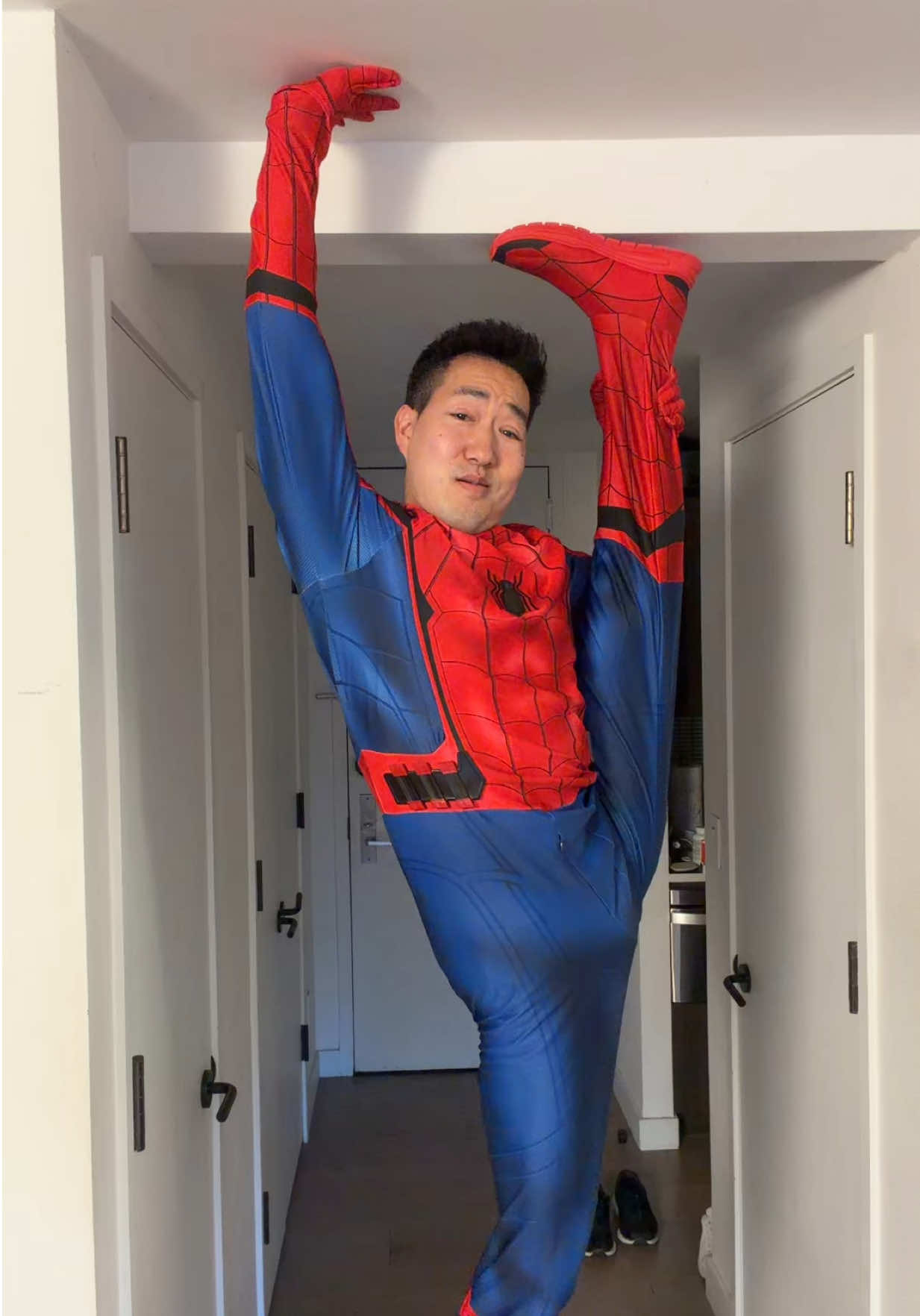 @Alex Wong