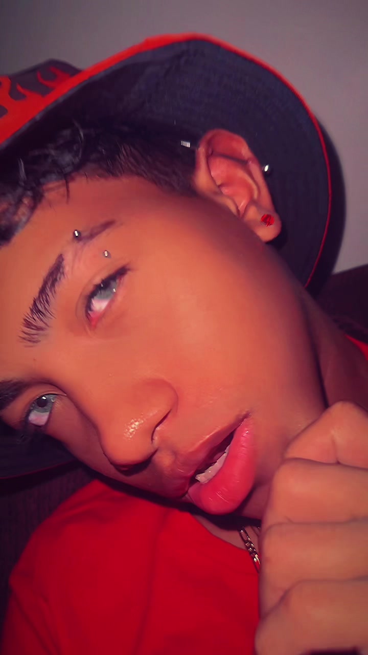@dimitrimartinez