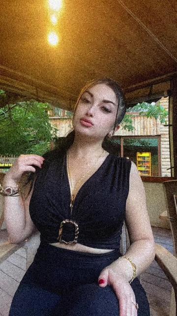 @Burcu yıldız ✨