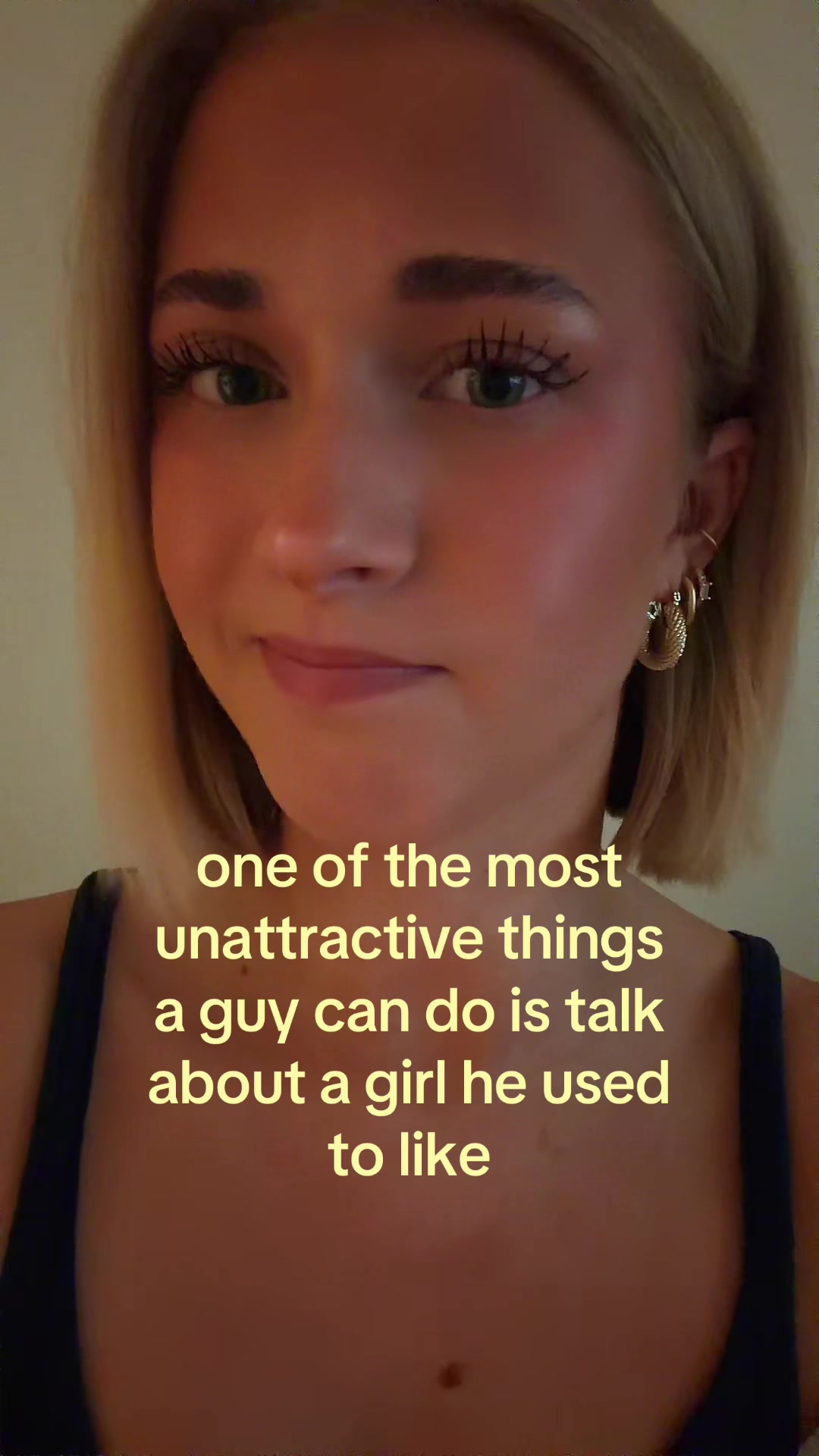 @theelliebarker