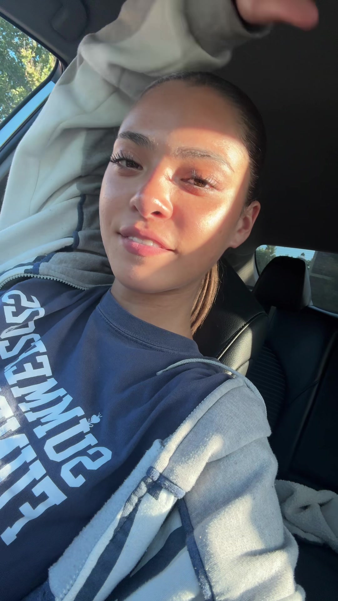 @bella