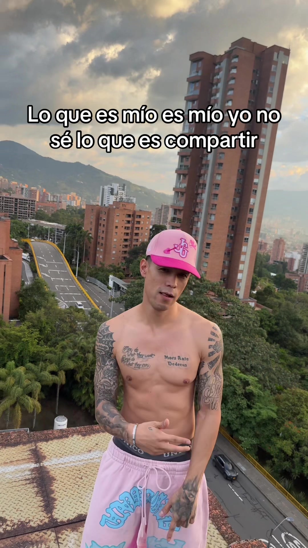 @Escro