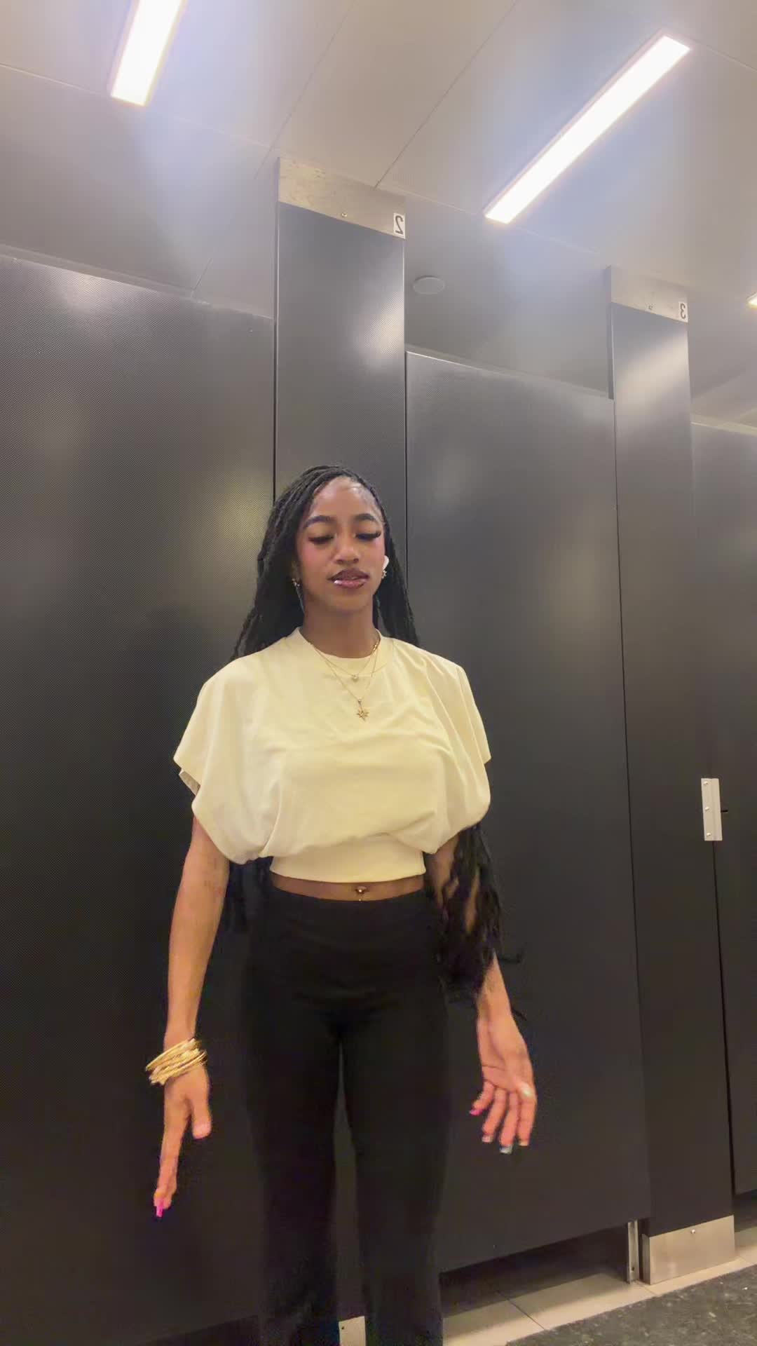 @Liyahh.rose🥀⚡️