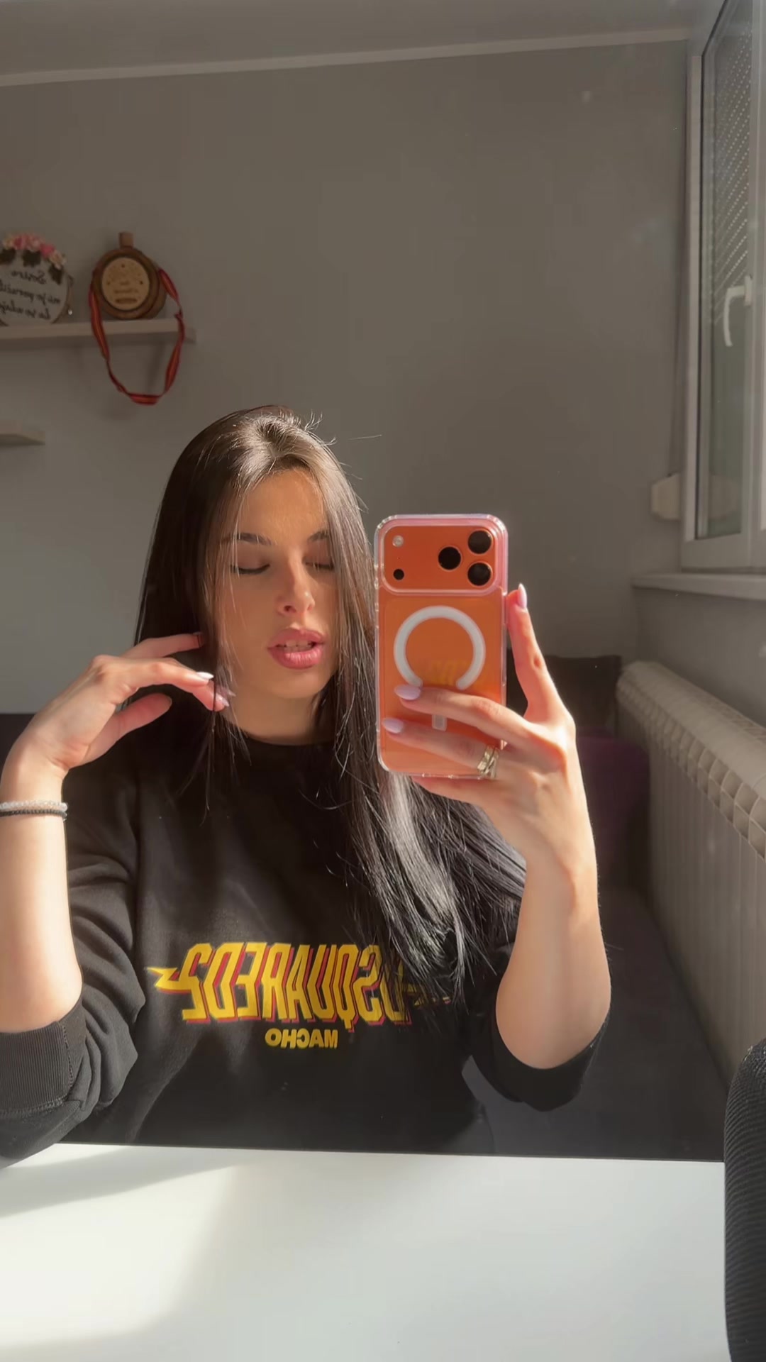 @ana_