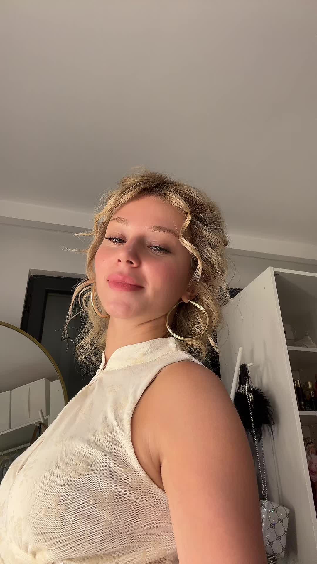 @Sumru &Ouml;zden