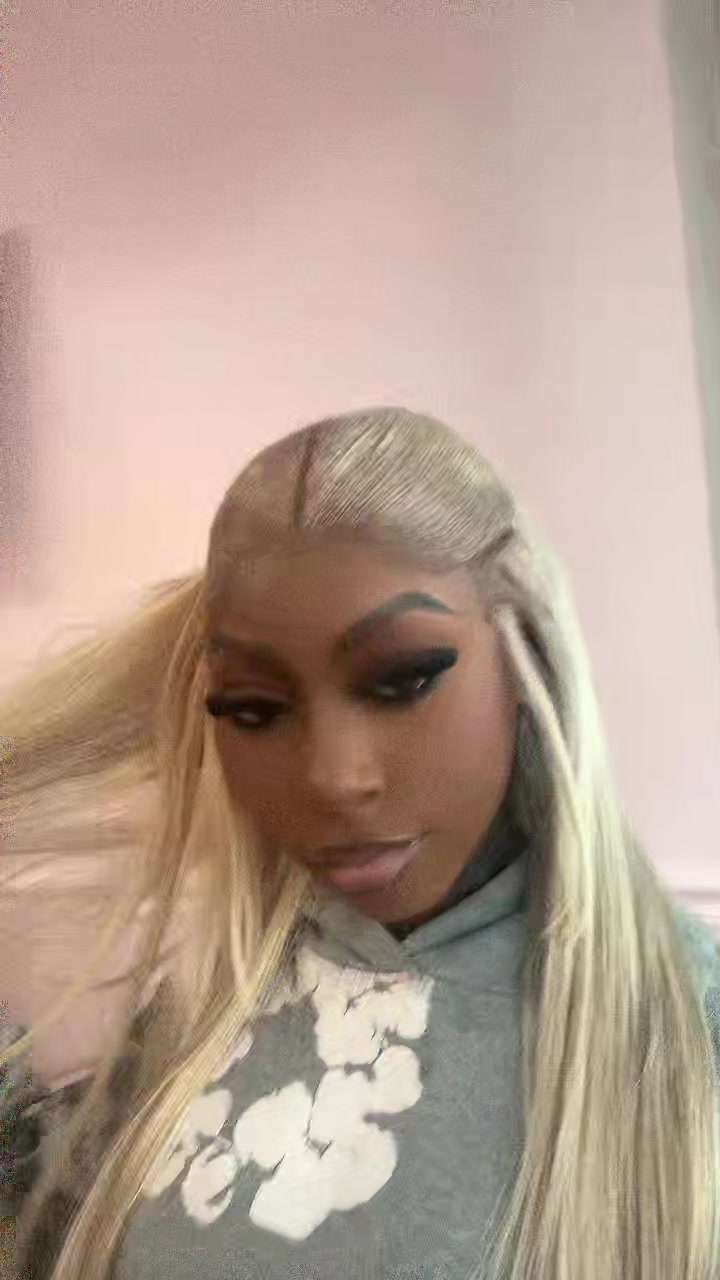 @Dat baby😫