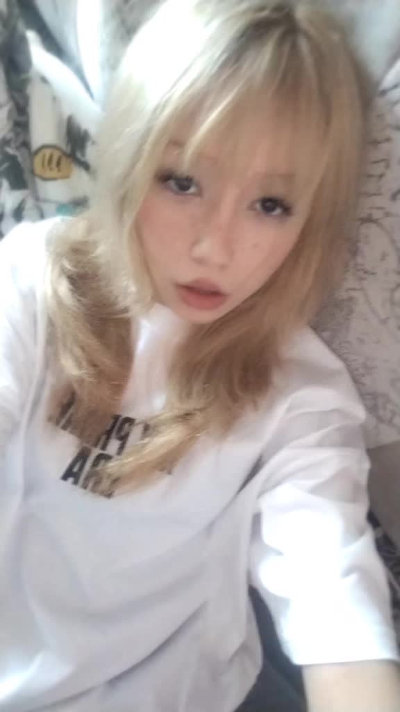 @ксю😼@