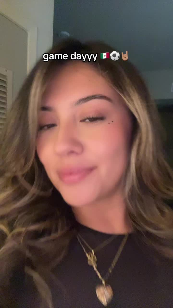 @leslye