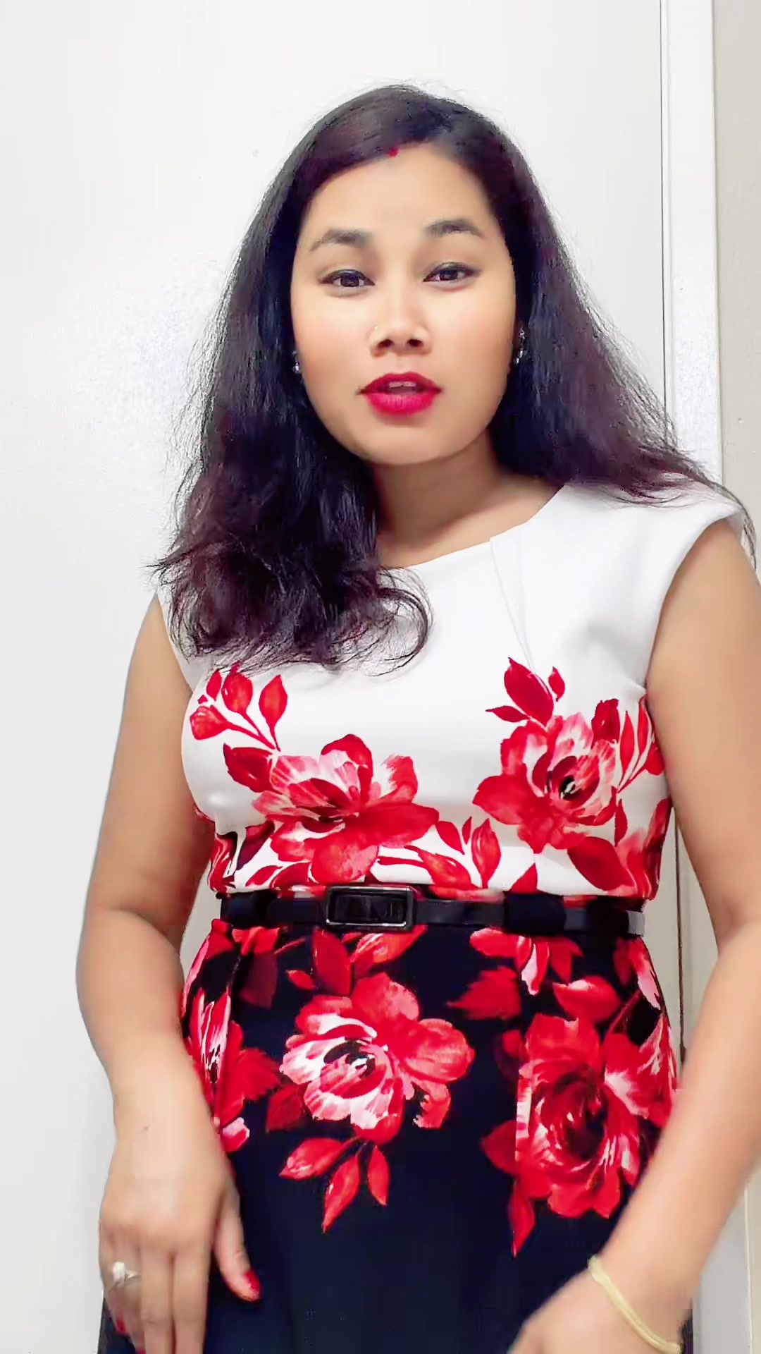 @Resham Chaudhary 🇳🇵🇺🇸 ✌️