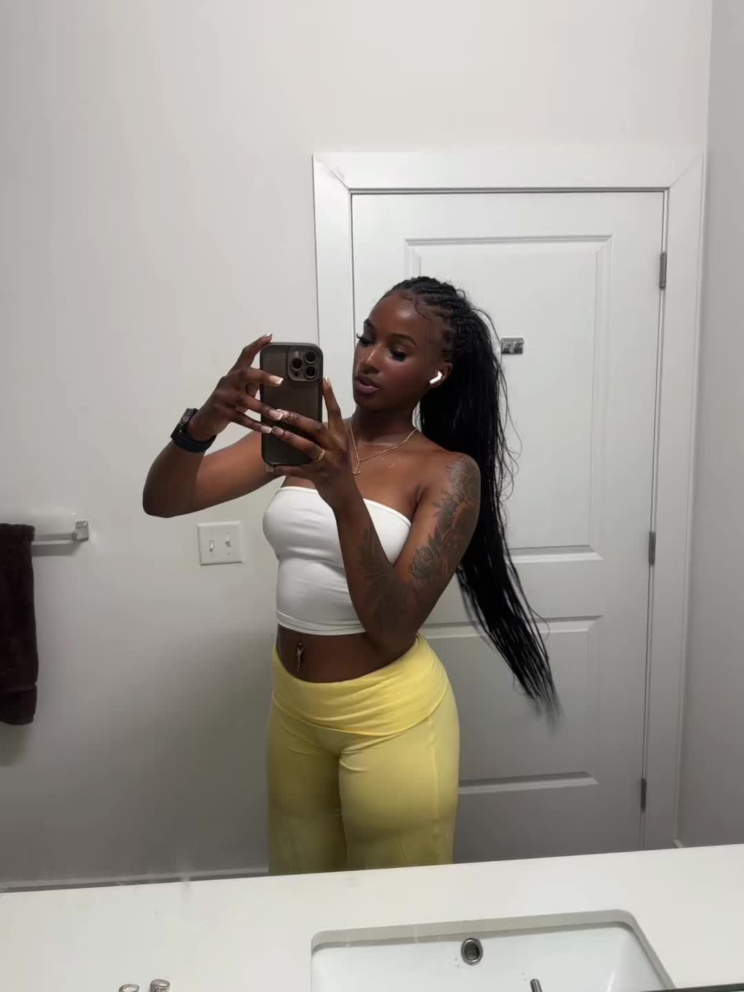@lauryntierre