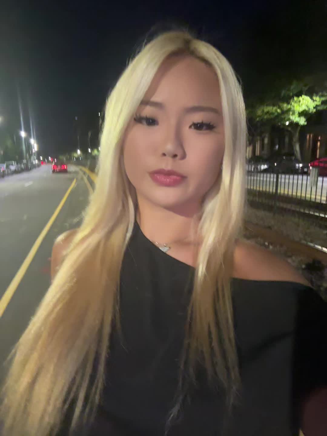 @Hi