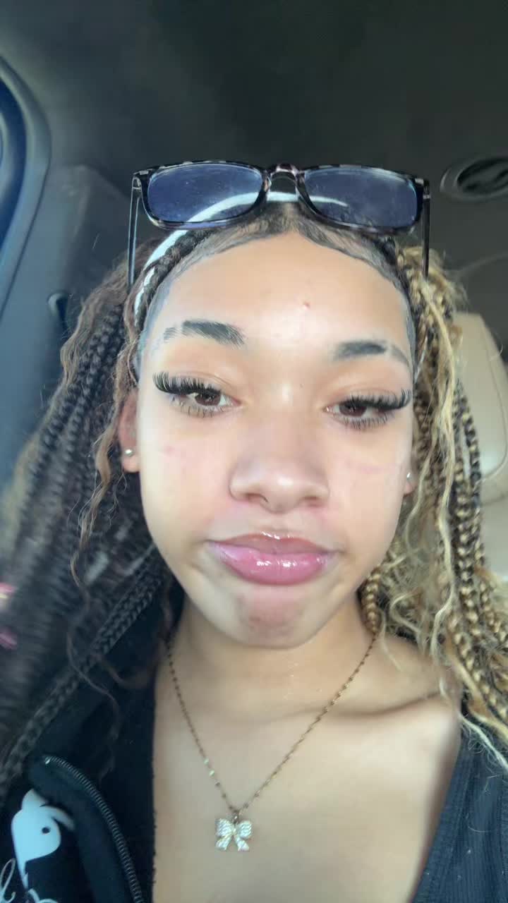 @𝒮𝑒𝒸𝓇𝑒𝓉𝓁𝒾𝒻𝑒𝑜𝒻_𝑒𝓂