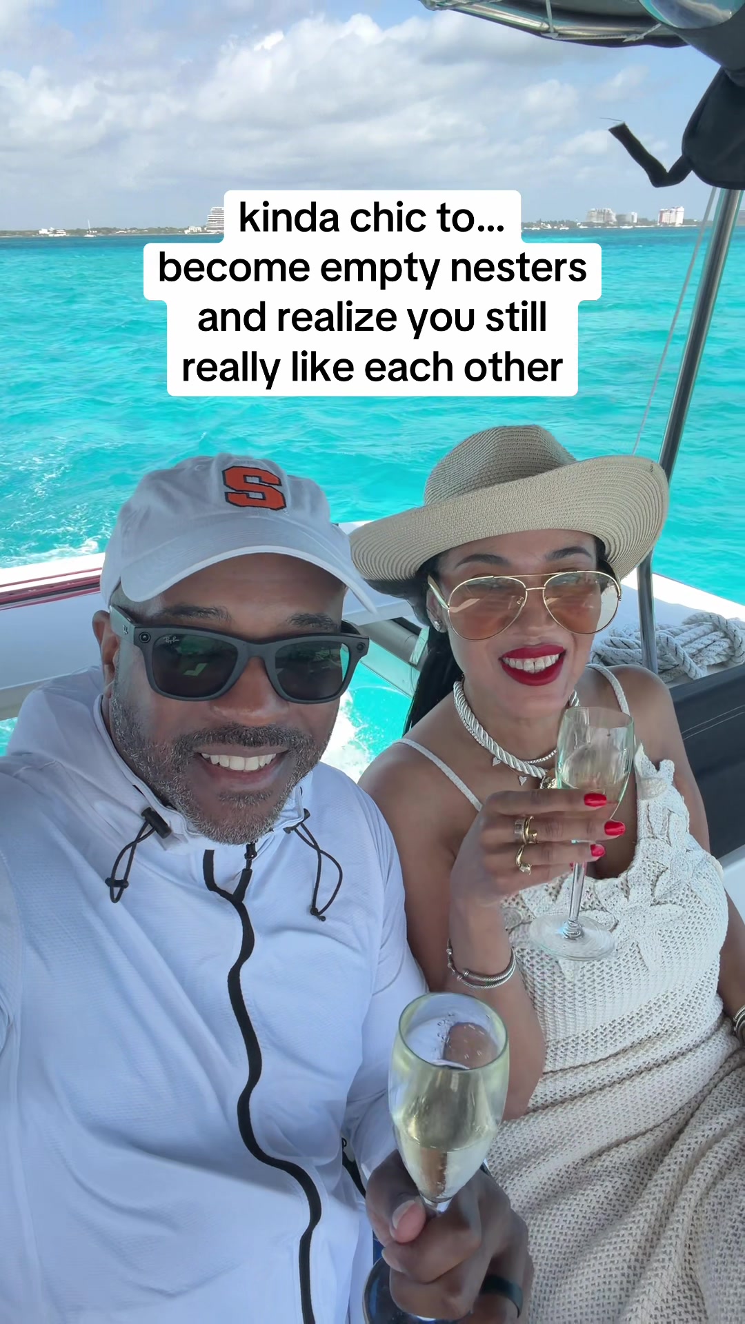 @Ella | 50+ Travel & Lifestyle