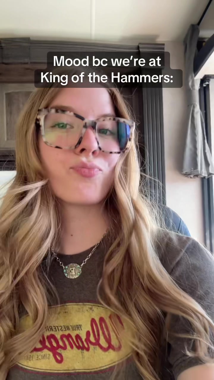 @Emlee🦆