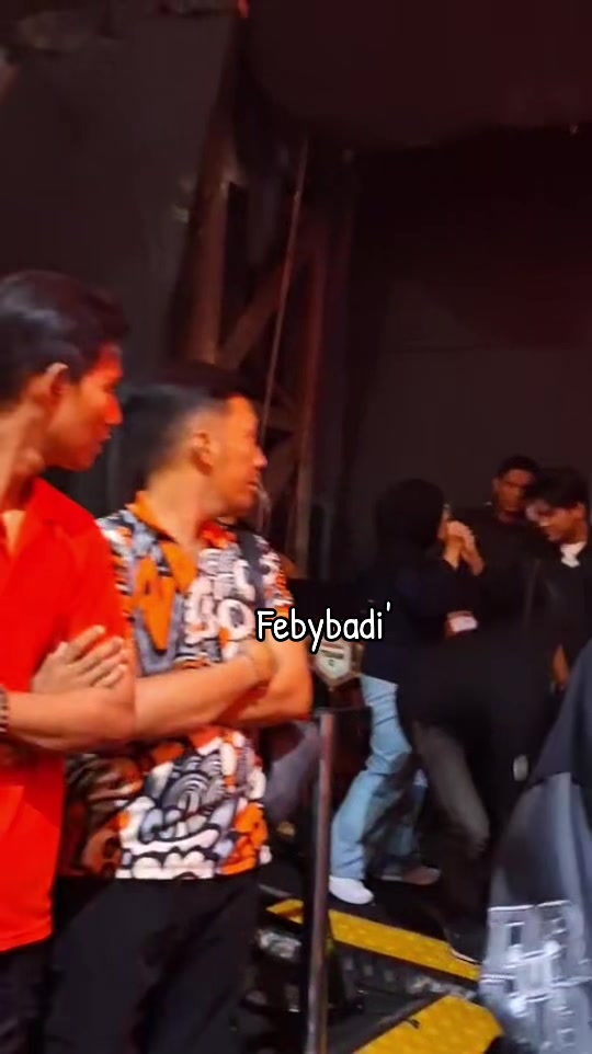 @Feby badi'