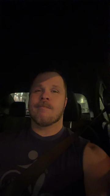 @Jakethafuzzball