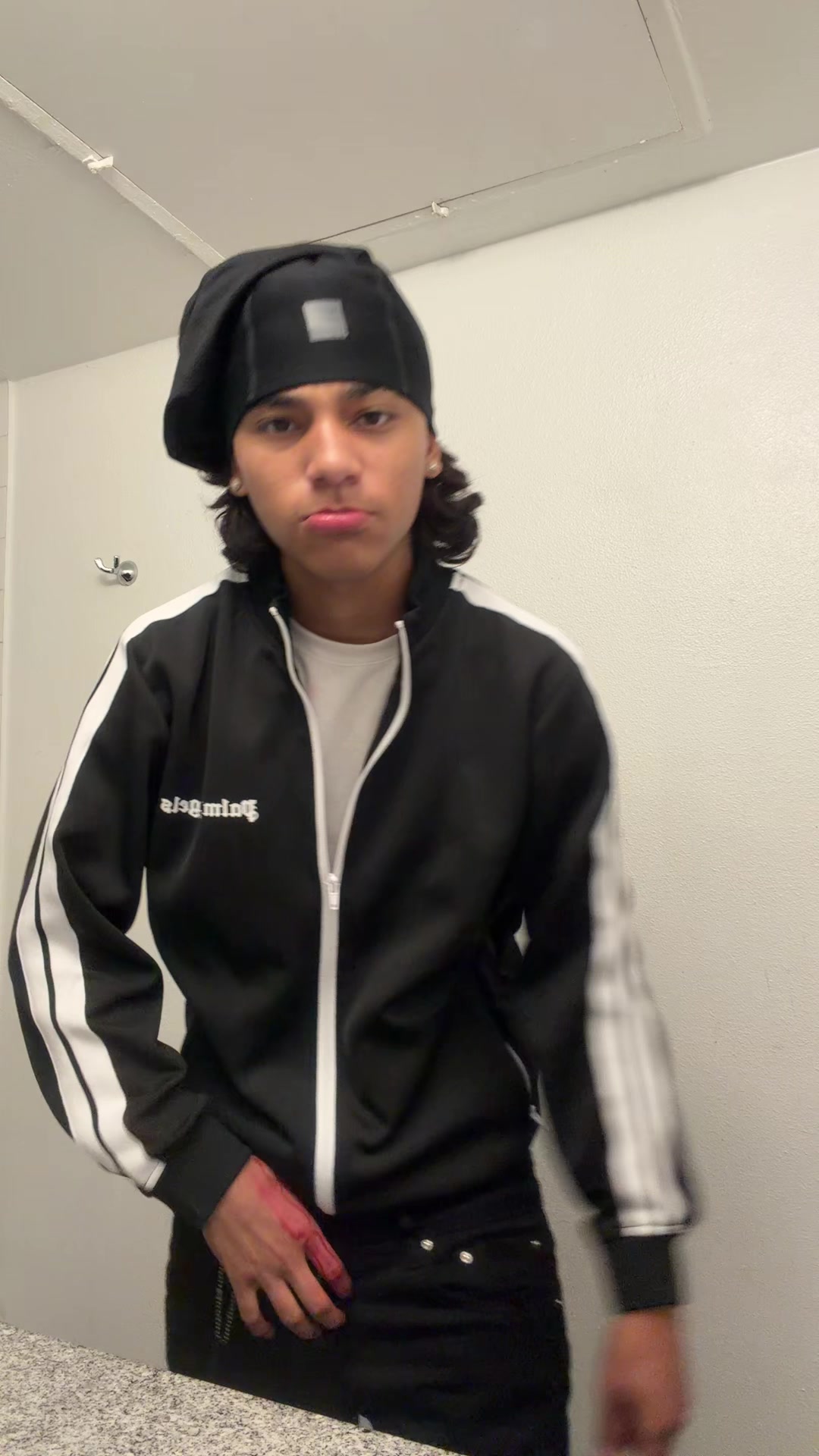 @Zurdo.