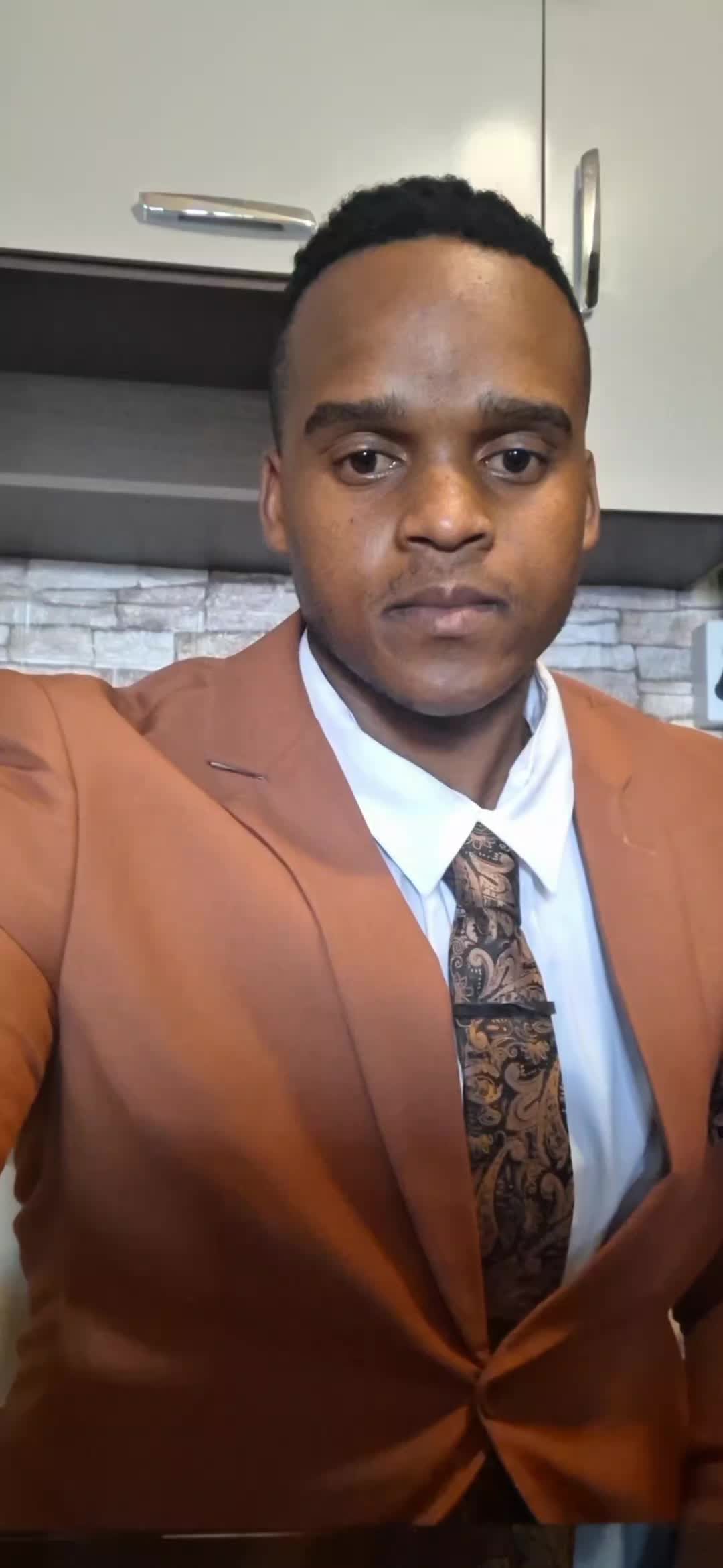 @ISAAC KATLEGO SEKWATI TUTOR