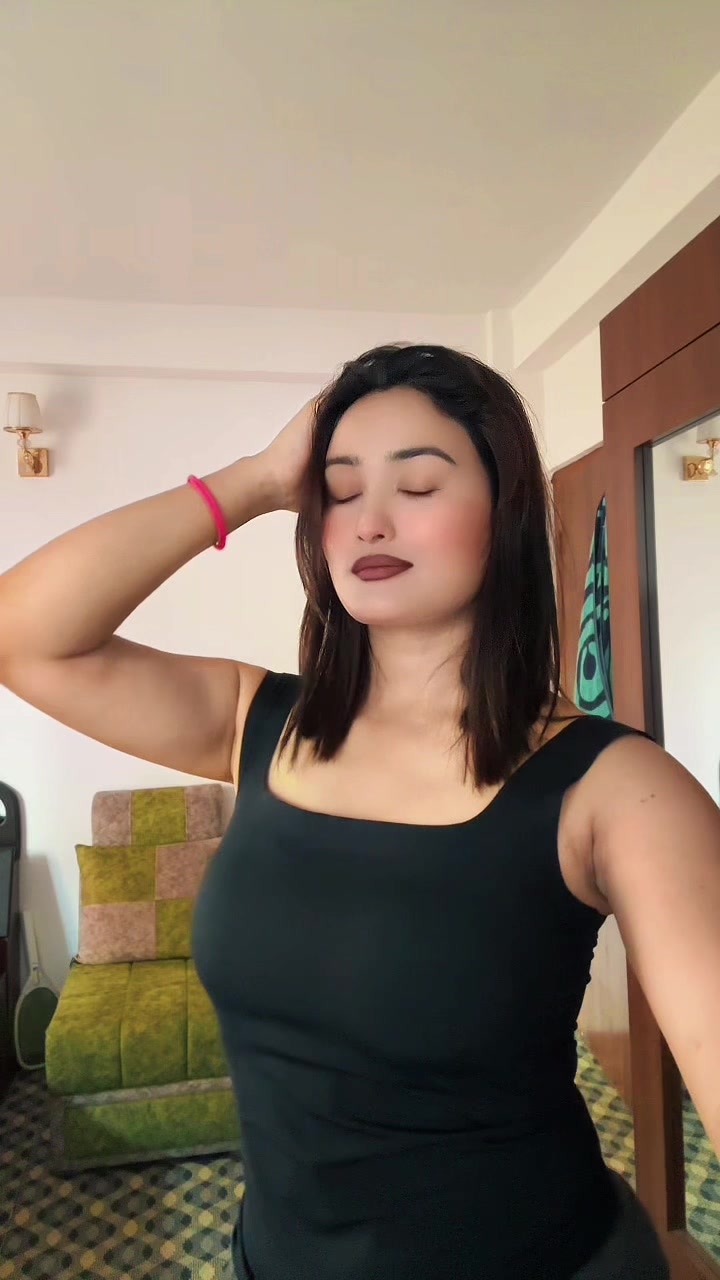 @Shreeya bhujel