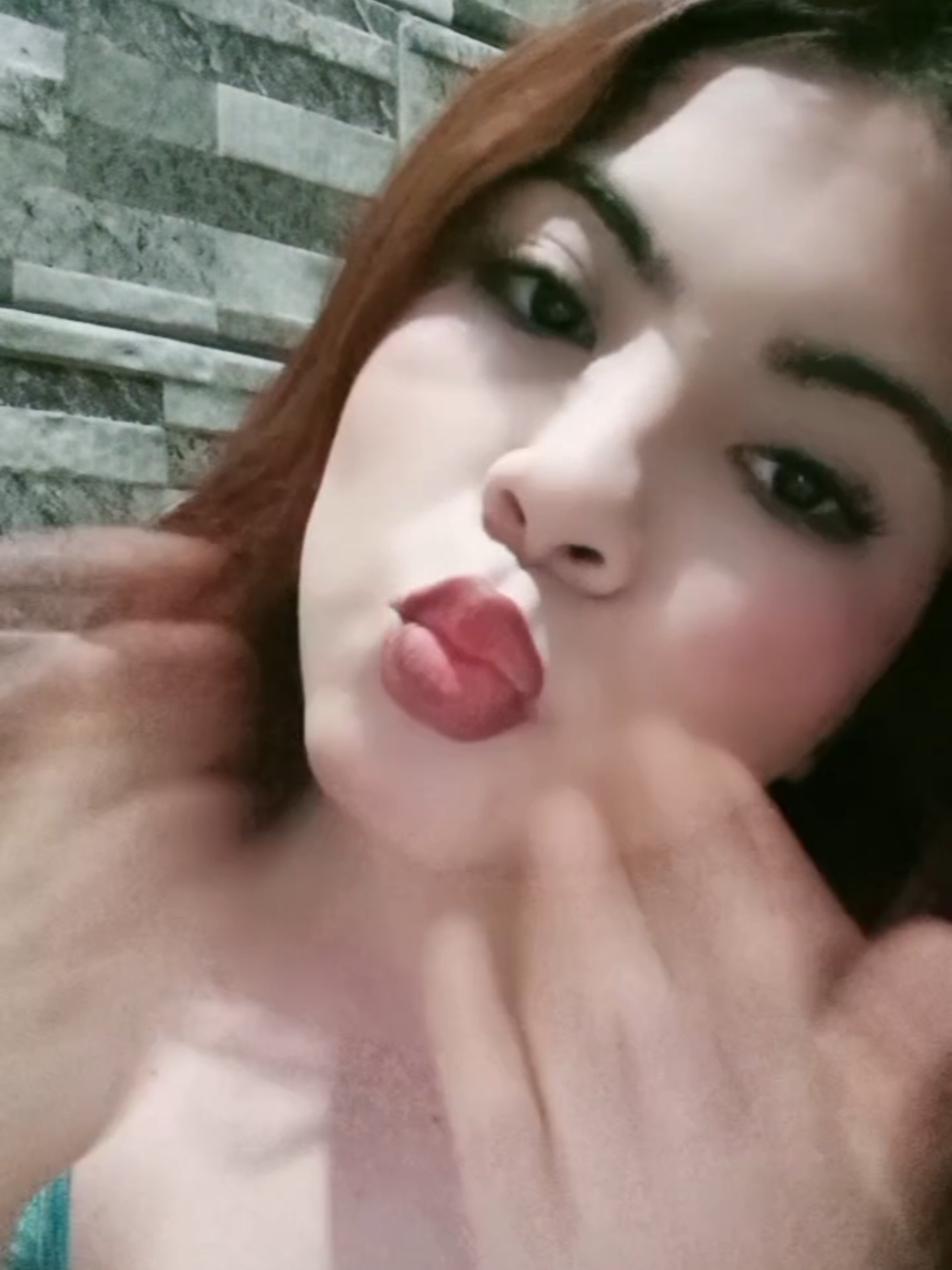 @𝐌𝐢𝐚 𝐓𝐫𝐞𝐯𝐢
