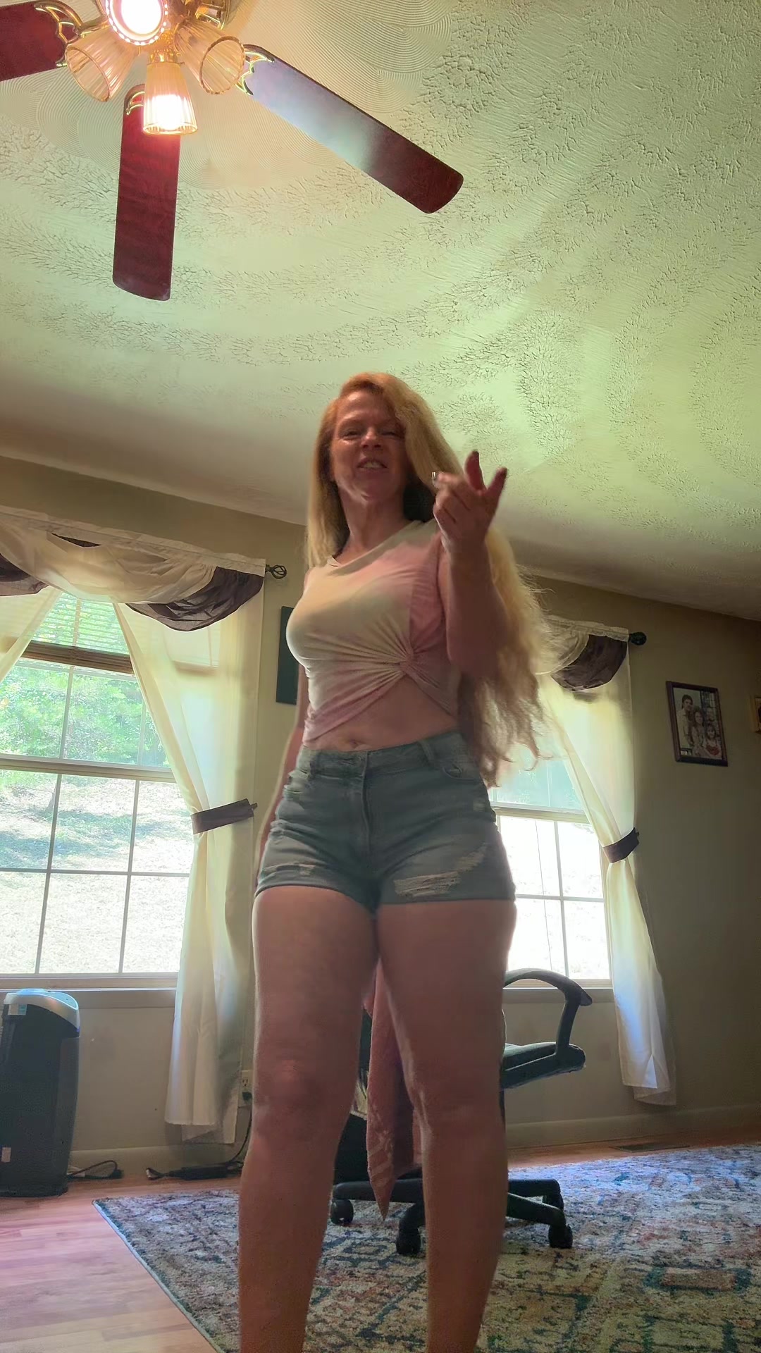 @Gg