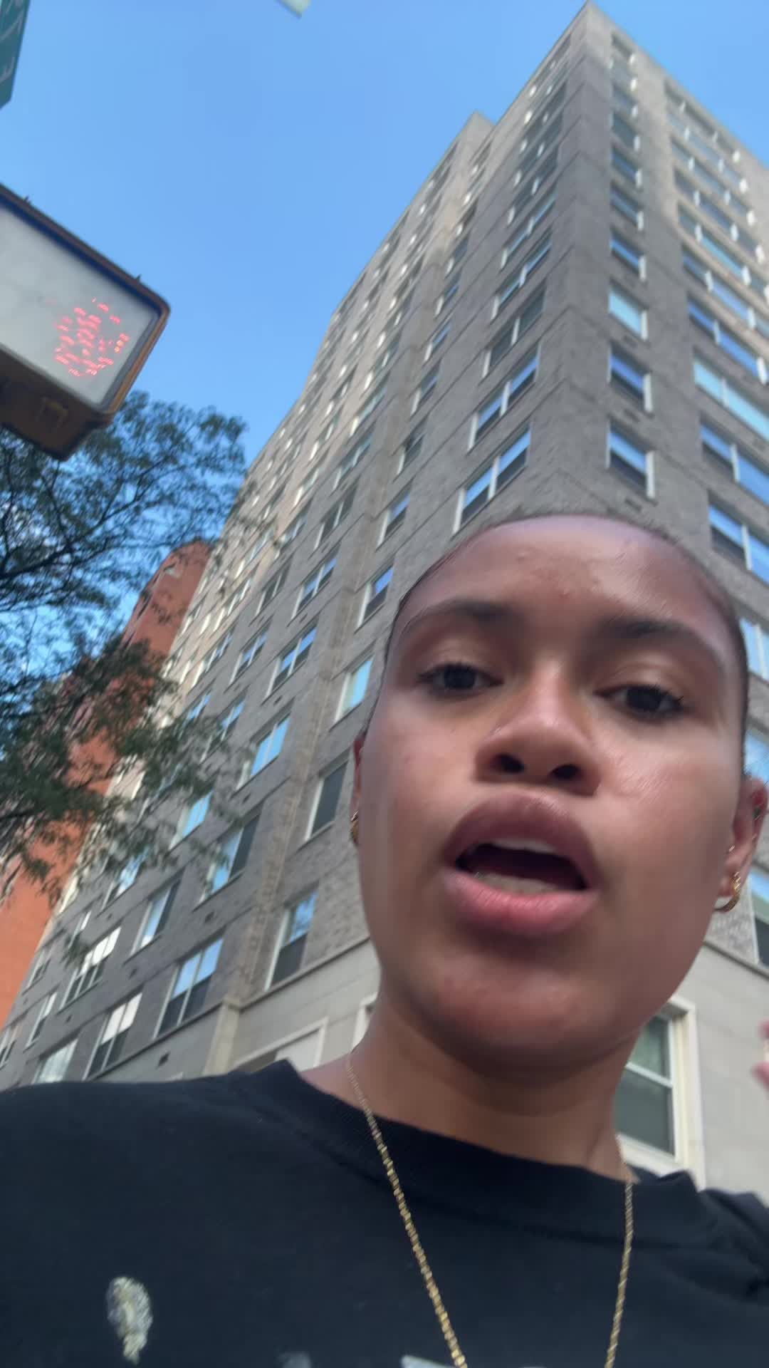 @Myleftcheeck