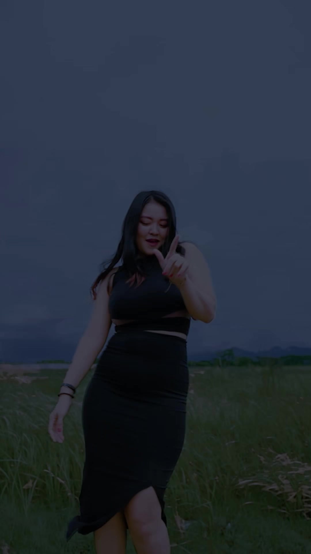 @Yulia Nadiva