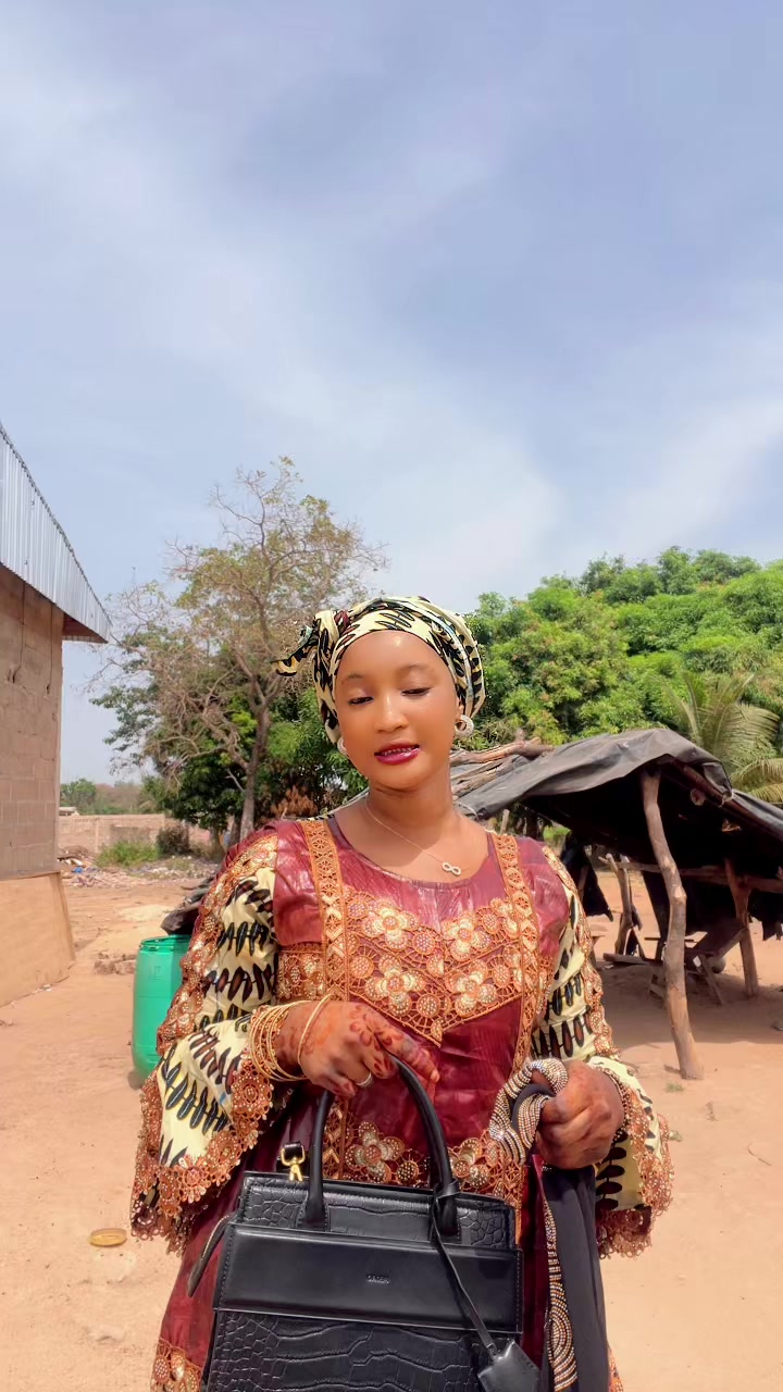 @😻❤️AMINATA ❤️🥺